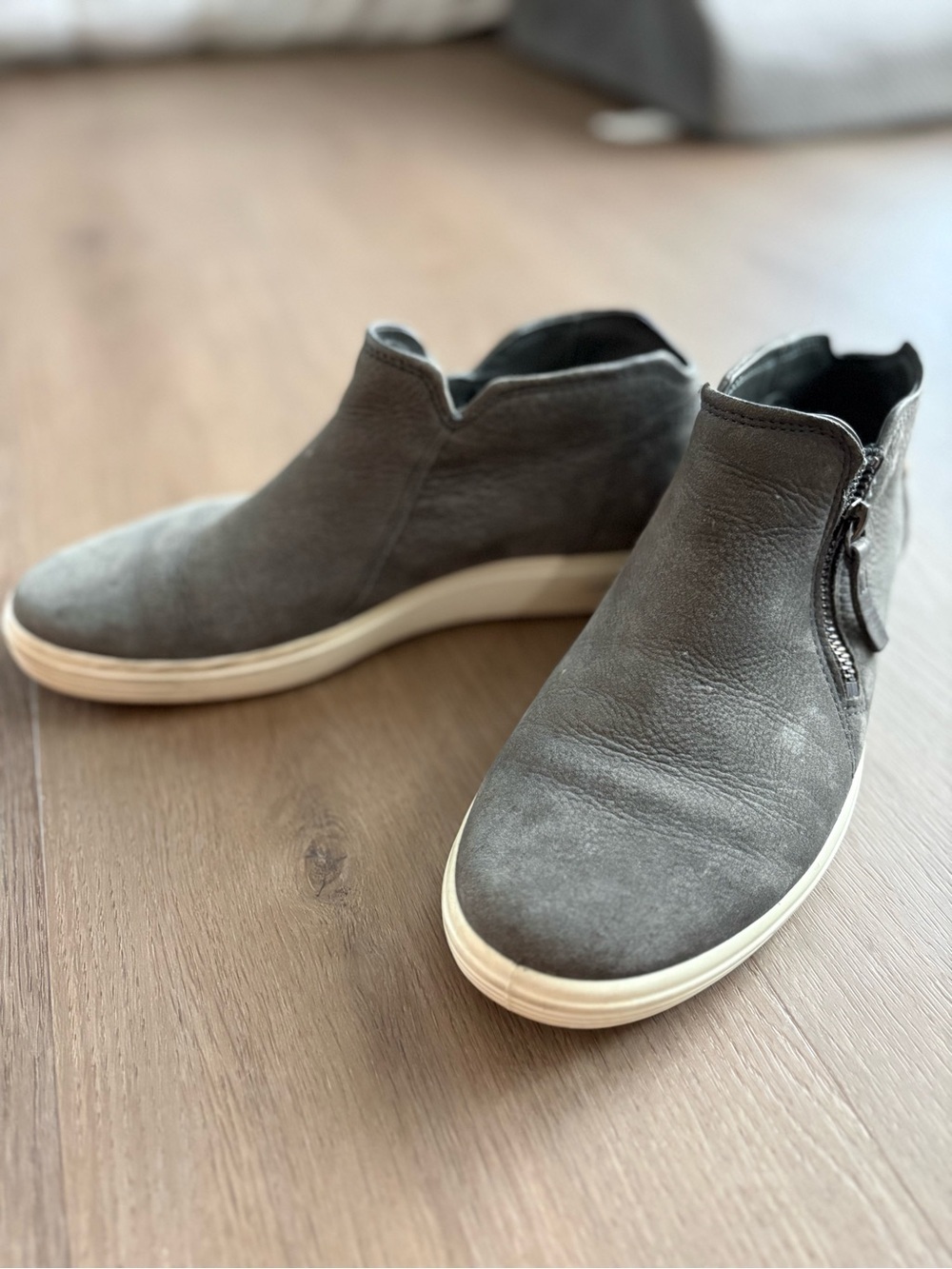 Ecco Gray Suede Ankle Booties with Side Zip